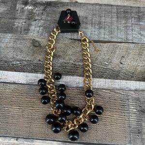 Paparazzi Get Off My Runway Necklace Gold Tone Fashion Accessory
